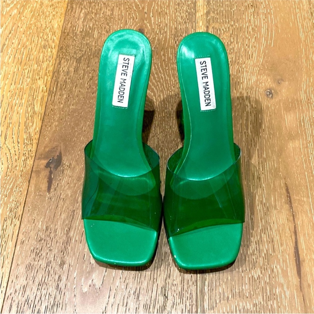 Steve Madden Emerald Green Heels